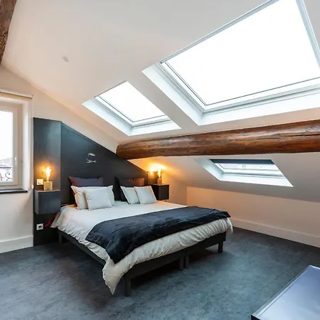 L'enclos De Ribains Обьер