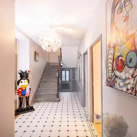 L'enclos De Ribains 3* Обьер