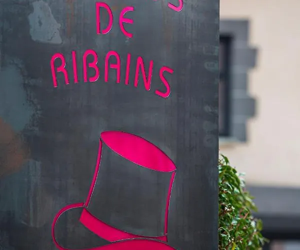 L'enclos De Ribains Gasthof