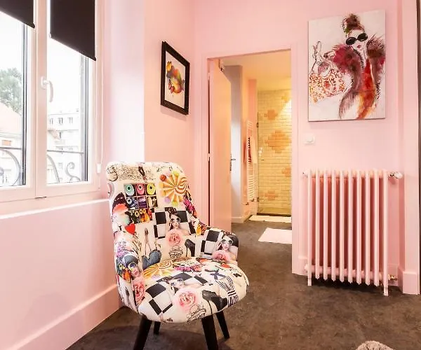 L'enclos De Ribains Gasthof 3*